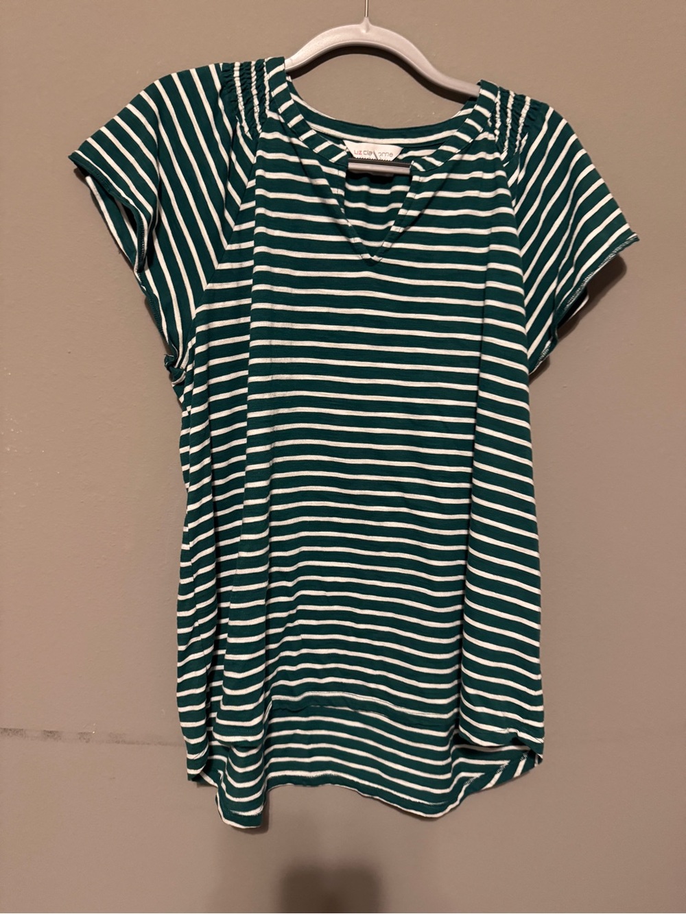 Liz Claiborne Green and White Striped Short Sleeve Tee